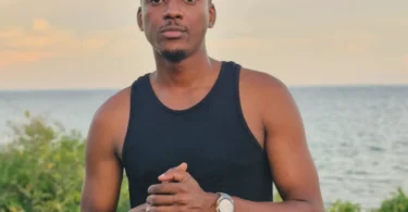 Happy C ft. Dj Shiti Comedian - Sielewi