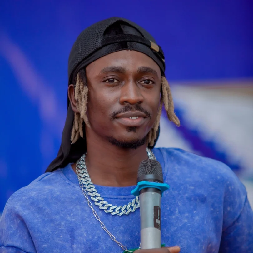 Ndaro ft Kontawa Micky Singer – Zamani